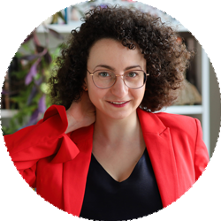 Laura-Sibony-trench-tech